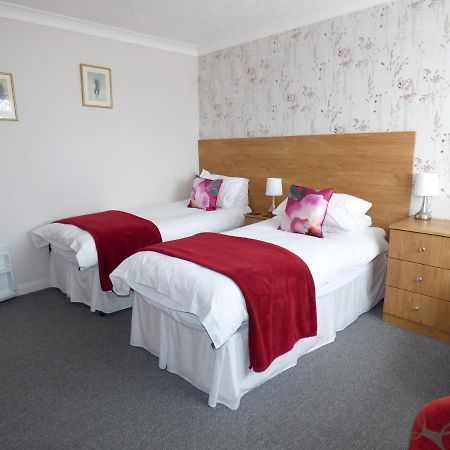 Kenmore Guest House Rustington Esterno foto