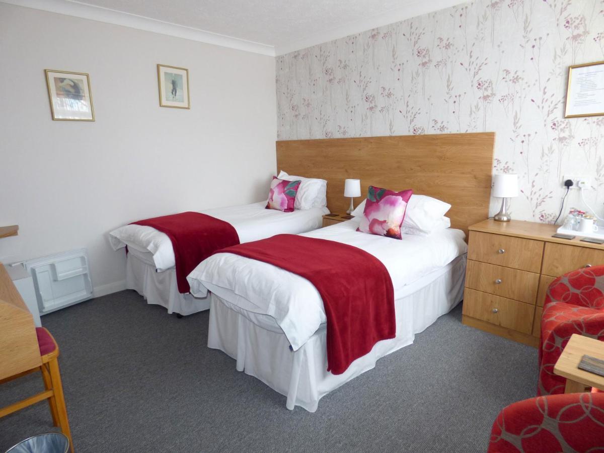 Kenmore Guest House Rustington Esterno foto