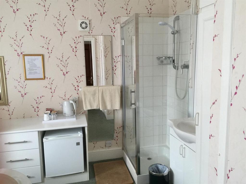 Kenmore Guest House Rustington Camera foto