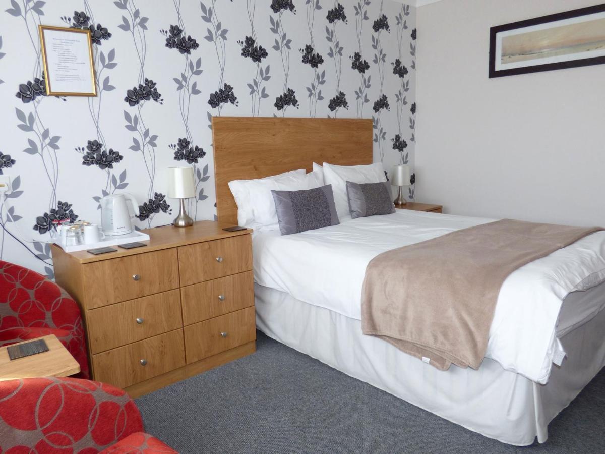 Kenmore Guest House Rustington Esterno foto