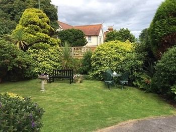 Kenmore Guest House Rustington Esterno foto