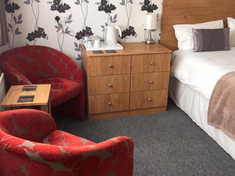 Kenmore Guest House Rustington Esterno foto